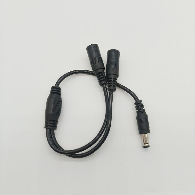Heavy Duty 1 to 2 DC Power Spl - Outdoor Use Power Strip 评论和价格